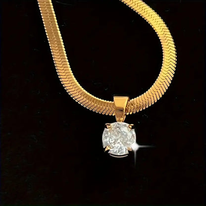 Elegant Rhinestone Pendant Necklace | Gold 16k
