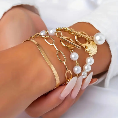 Chic Gold 4-Piece Bracelet Set – Snake, Pearls & Links | Gold 18k