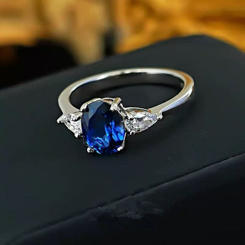 Marin Thorneau Ring | White Gold 16k