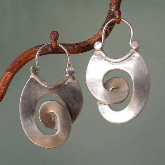 Antique Irregular Form Earrings | White Gold 14k
