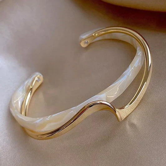 Golden Opal Glow Bracelet | Gold 16k
