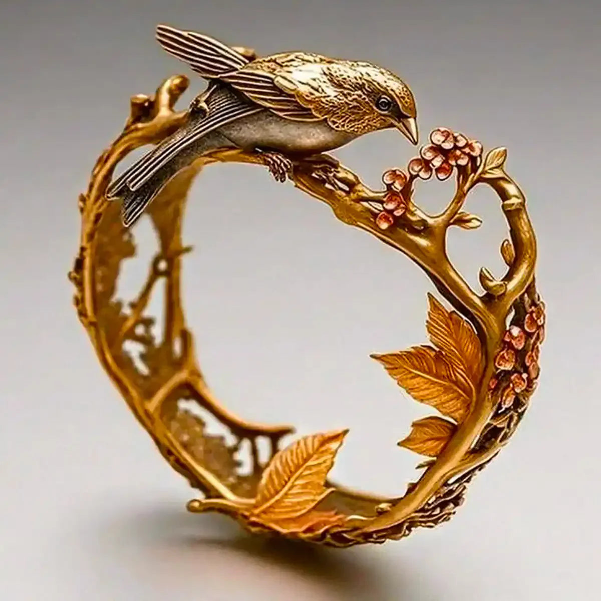 Sunlit Hummingbird Ring | Gold 18k